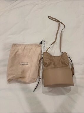 Hunting Season Beige Drawstring Bucket Bag